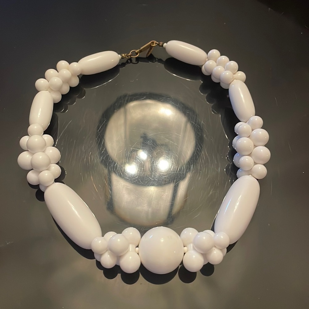 Vintage White beaded choker style necklace